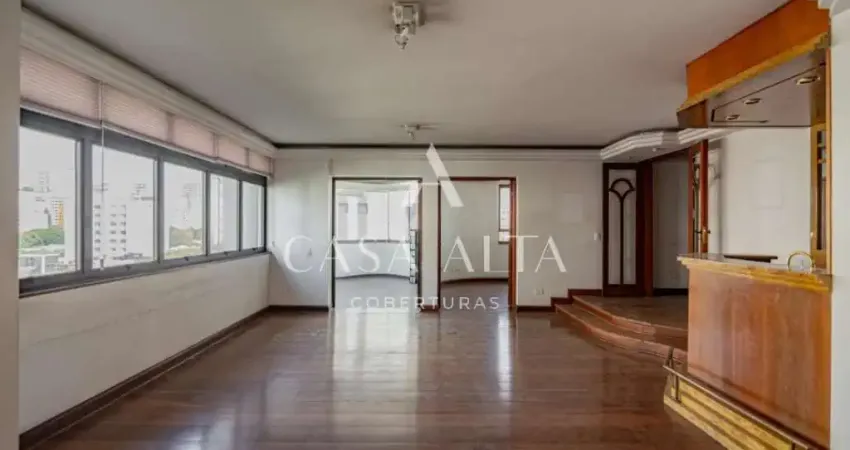 Apartamento no campo belo com 253m² a.u. sendo: 4 dormitórios (2 suítes) e 3 vagas de garagem.