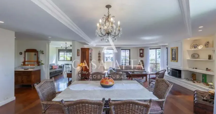 Apartamento no campo belo com 221m² a.u. sendo: 4 dormitórios (3 suítes) e 2 vagas de garagem.