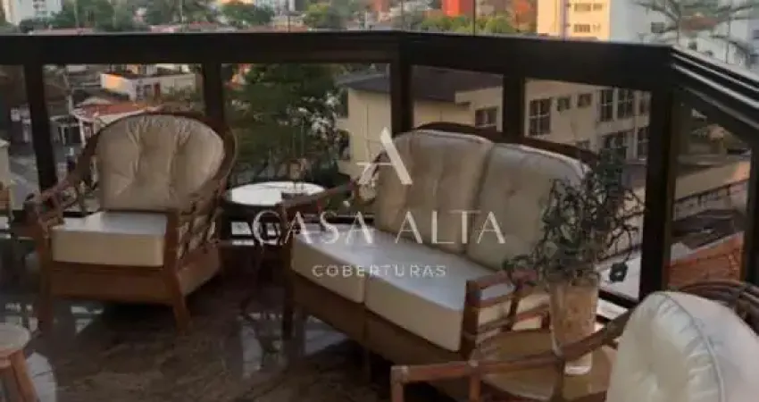 Apartamento no campo belo com 240 m² a.u. sendo: 4 dormitórios (3 suítes) e 3 vagas de garagem.