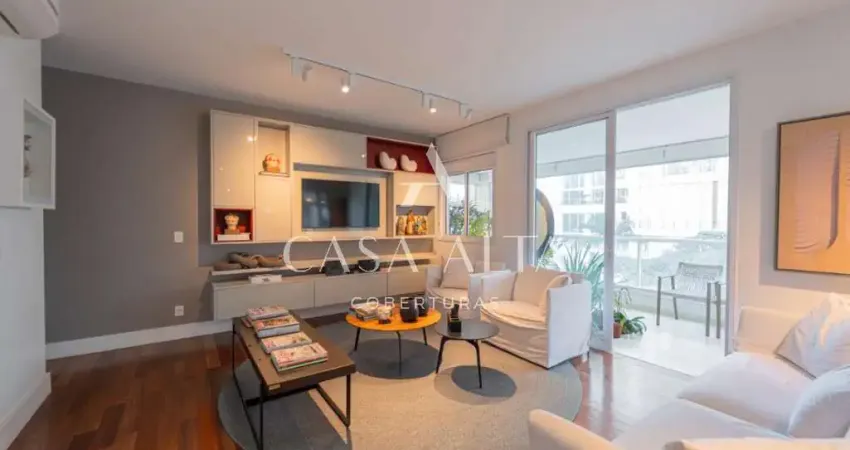 Apartamento no campo belo com 233 m² a.u. sendo: 3 dormitórios (3 suítes) e 3 vagas de garagem.