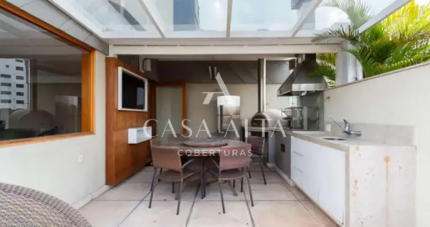 Cobertura duplex em moema com 389m² a.u. sendo: 3 dormitórios (3 suítes) e 4 vagas de garagem.