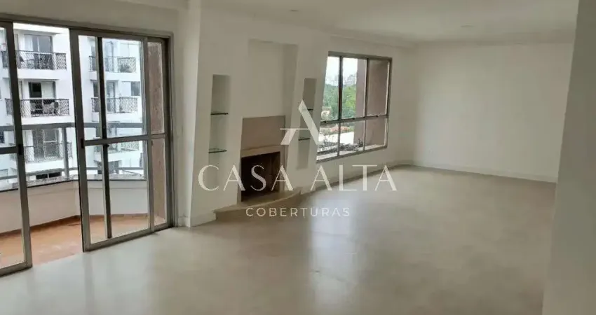 Apartamento em jardim paulista com 195m² sendo 4 dormitórios (2 suítes) e 3 vagas de garagem.