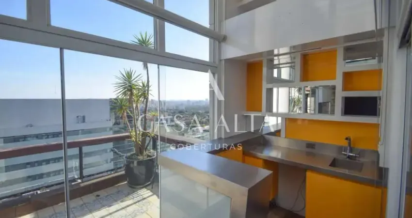 Cobertura triplex em paraiso com 201 m² sendo: 2 dormitórios (2 suítes) e 2 vagas de garagem.