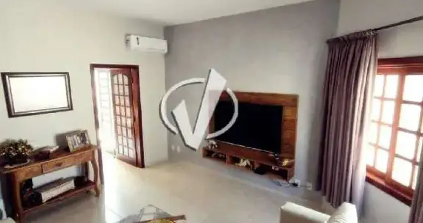 Casa com 2 quartos à venda no Loteamento Ana Quirina, Pindamonhangaba 