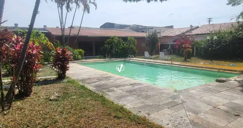 Casa com 5 quartos à venda no Maria Áurea, Pindamonhangaba