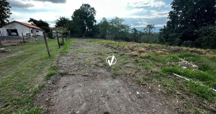 Terreno à venda na Vila São Benedito, Pindamonhangaba