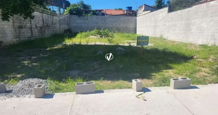 Terreno à venda no Jardim Elvira Moreira, Pindamonhangaba