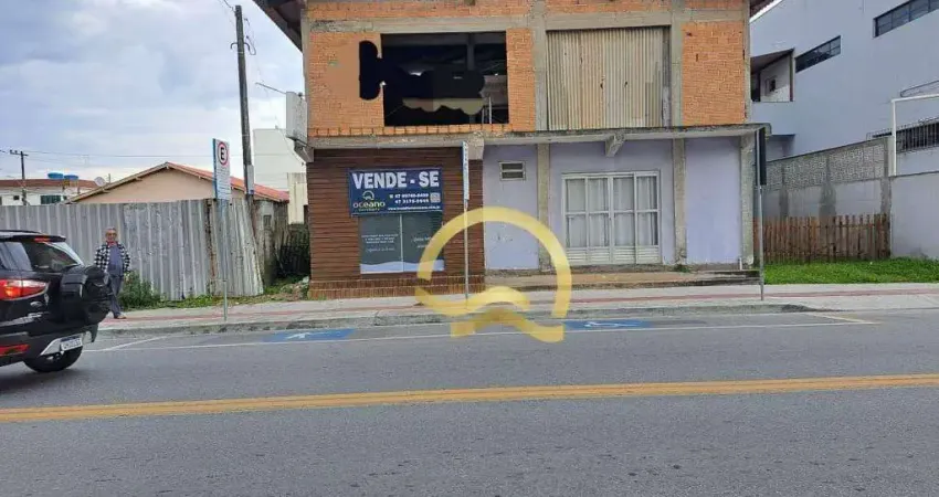 Sobrado à venda, 220 m² por R$ 1.180.000,00 - Centro - Navegantes/SC