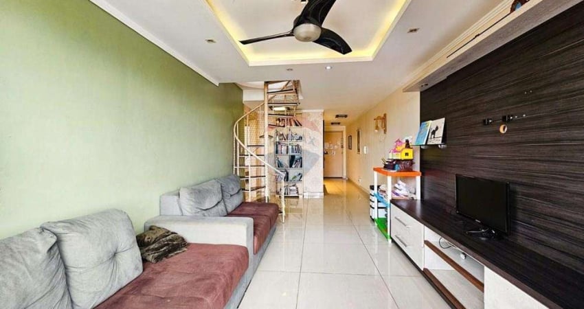 Cobertura à venda semimobiliada com 3 dormitórios, 214 m², Nossa Senhora das Graças, Canoas, RS