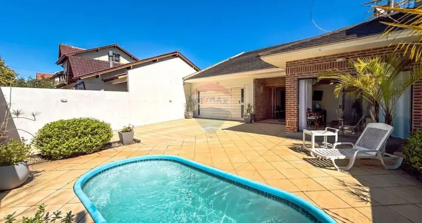 Casa térrea com piscina  3 dormitórios àvenda bairro bela vista canoas rs