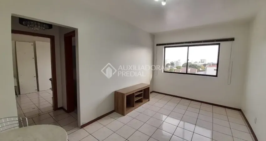 Apartamento 1 dormitório com 50m² perto do gracinha de farmácias, escolas e bancos.