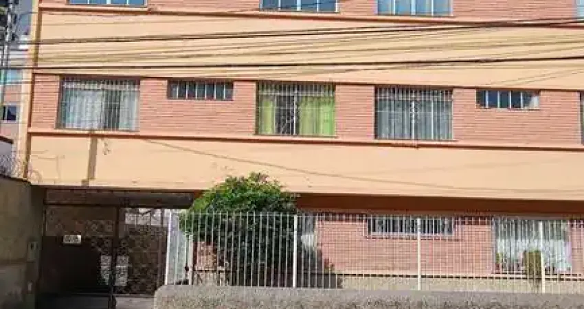 Apartamento com 02 quartos, com preço excepcional, próximo ao bahamas são vicente, santa casa e aos variados comercios