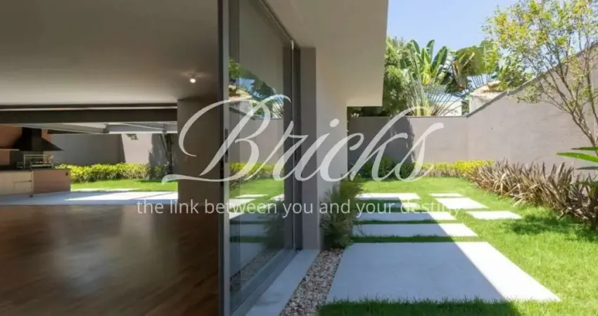 Casa à venda em alto de pinheiros 371m² com 4 suítes e projeto contemporâneo