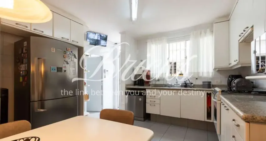 Casa com 4 quartos à venda na Rua dos Jasmins, 168, Mirandópolis, São Paulo