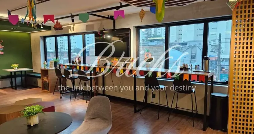 Casa comercial para alugar na Avenida Macuco, 726, Moema, São Paulo