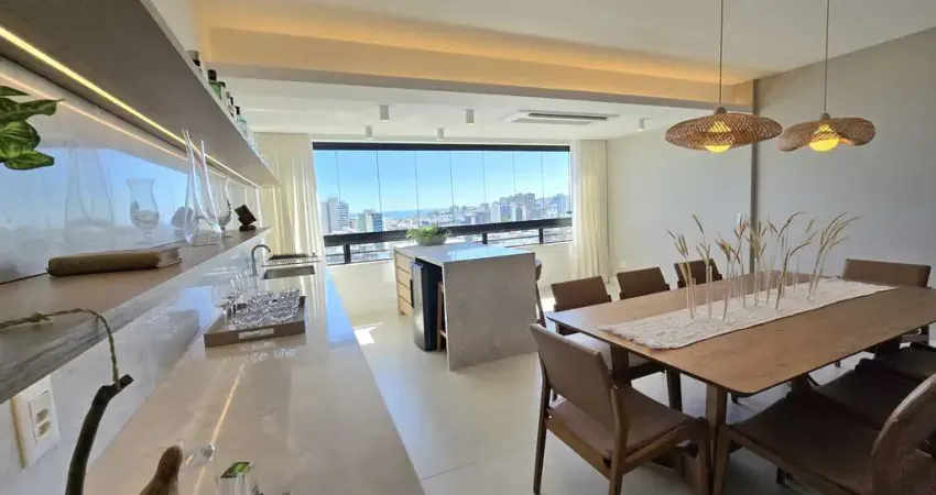Pituba: apartamento de luxo com 4/4, 155m², decorado, vista mar, porteira fechada!