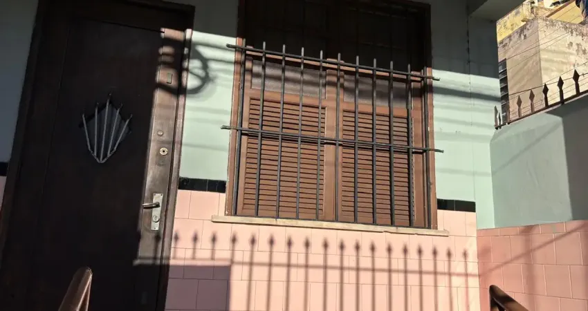 Casa com 2 quartos à venda na Rua Marquês de Paraná, 111, Centro, Niterói