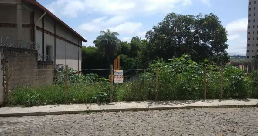 Terreno em condomínio fechado à venda na Rua Willian Dias de Faria, 1, Jardim Inconfidentes, Conselheiro Lafaiete