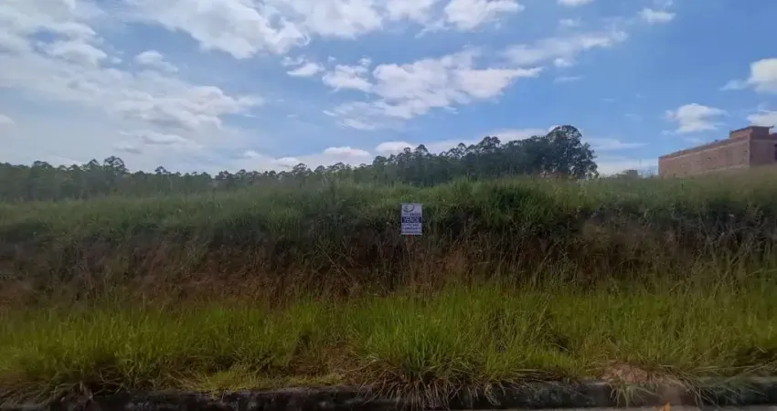 Terreno em condomínio fechado à venda na Rua José Candeia Bastos, 27, Tiradentes, Conselheiro Lafaiete