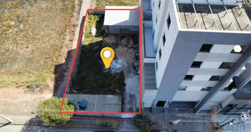 Terreno em condomínio fechado à venda na Avenida Vereador Mário Reis Carvalho, 14, Ouro Verde, Conselheiro Lafaiete