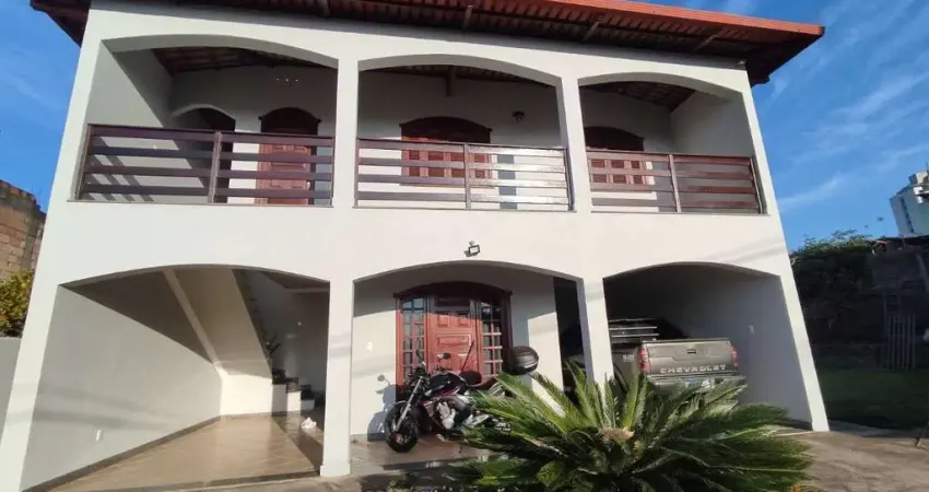 Casa em condomínio fechado com 5 quartos à venda na Rua Frei Eustáquio, 200, Lourdes, Conselheiro Lafaiete