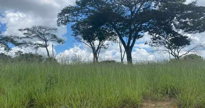 Terreno em condomínio fechado à venda na Rua Eliseu Ferreira de Rezende, 1, Santa Fé, Conselheiro Lafaiete