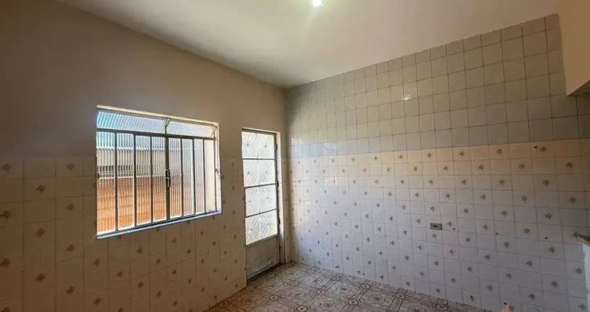 Casa em condomínio fechado com 2 quartos para alugar na Rua Adolfo Antunes, 58, São Dimas, Conselheiro Lafaiete