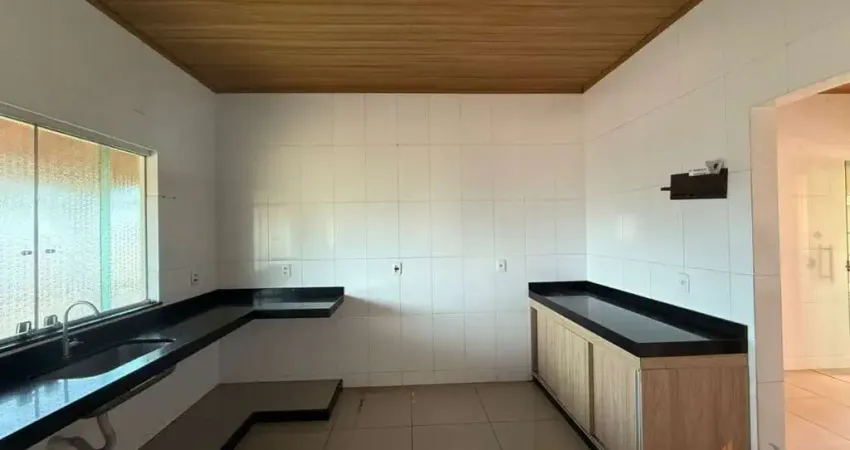 Casa em condomínio fechado com 3 quartos para alugar na Rua Ademar Tavares, 15, Lima Dias, Conselheiro Lafaiete