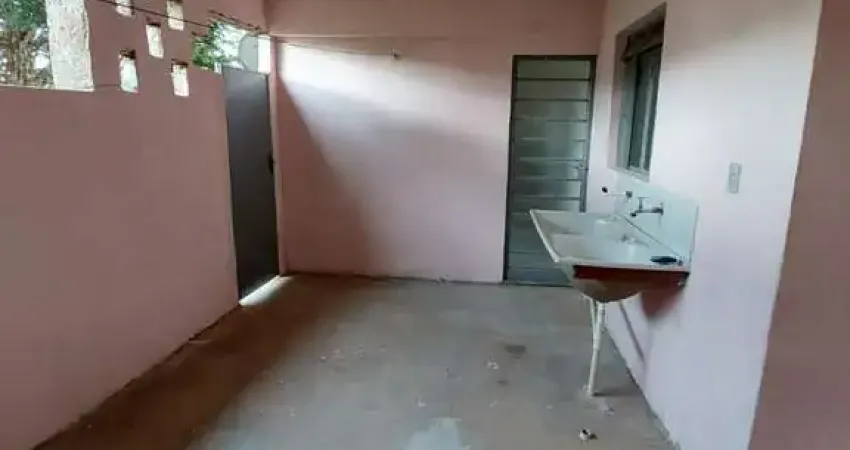 Casa em condomínio fechado com 2 quartos para alugar na Rua Victor Eduardo Purri da Silva, 745, São João, Conselheiro Lafaiete