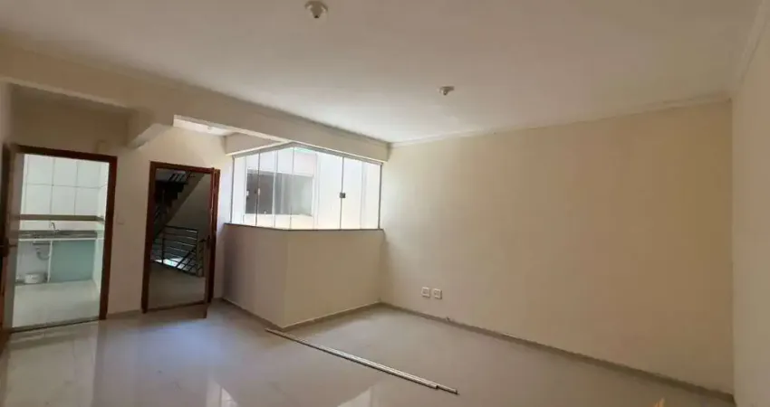Apartamento com 3 quartos para alugar na Praça Pimentel Duarte, 98, Campo Alegre, Conselheiro Lafaiete