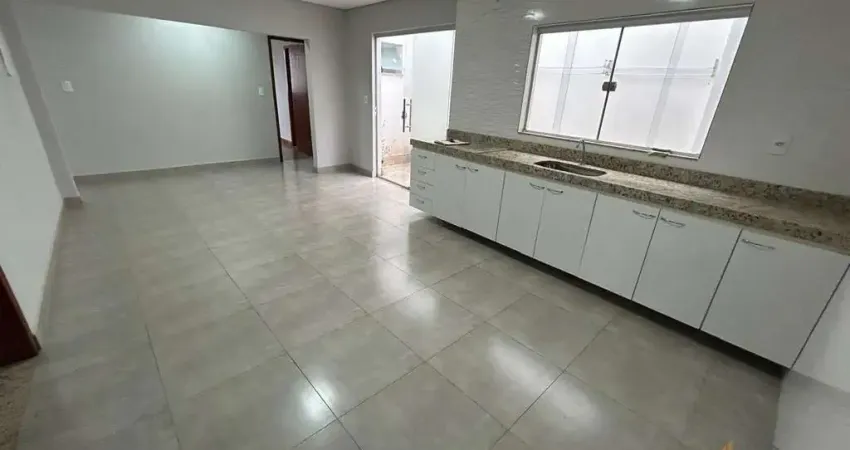 Apartamento com 3 quartos para alugar no Funcionários, Conselheiro Lafaiete