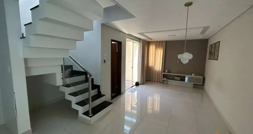 Casa em condomínio fechado com 3 quartos para alugar no Morada do Sol, Conselheiro Lafaiete 