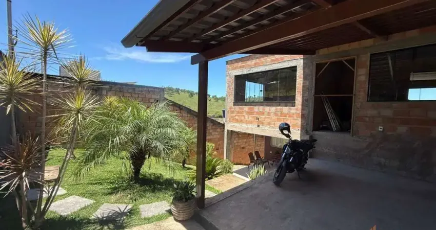 Casa em condomínio fechado com 4 quartos à venda no São Lucas, Conselheiro Lafaiete