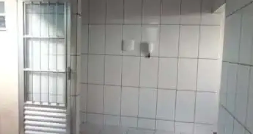 Kitnet / Stúdio para alugar no Queluz, Conselheiro Lafaiete