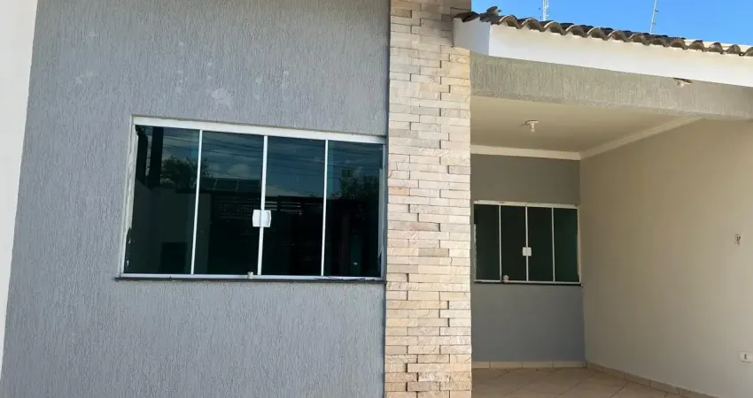 Casa com 2 quartos à venda no Jardim Monte Rei, Maringá 