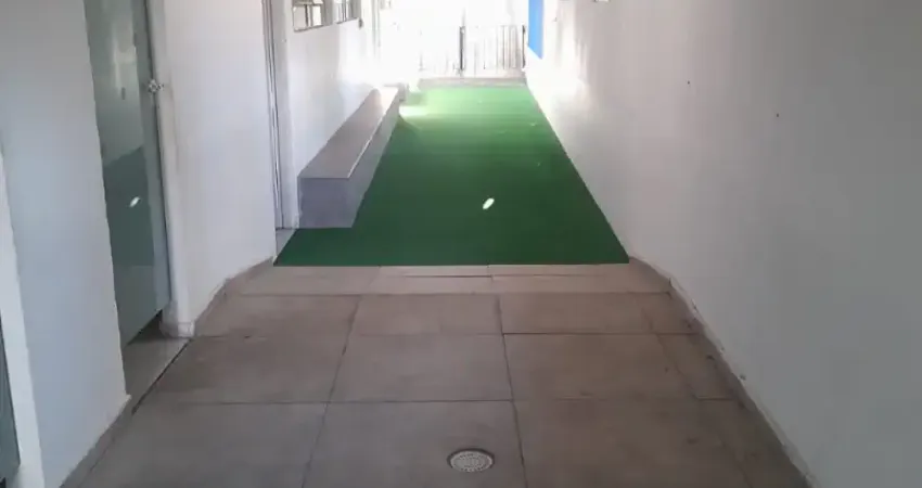 Prédio santana antigo colégio em avenida de grande movimento