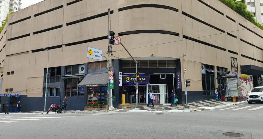 Prédio com 4 salas à venda na Rua Santo Antônio, Bela Vista, São Paulo