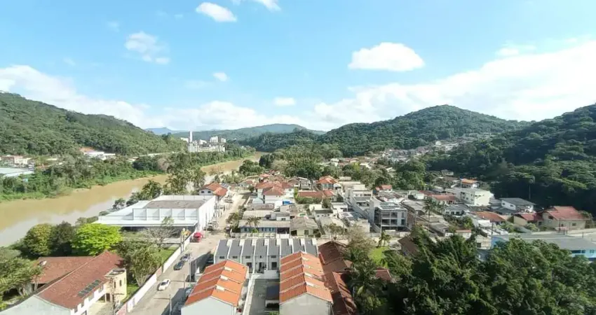 Apartamento com 2 quartos para alugar no Victor Konder, Blumenau