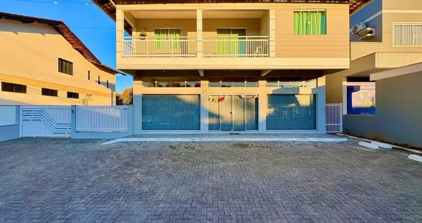 Casa comercial com 1 sala à venda em Das Capitais, Timbó 