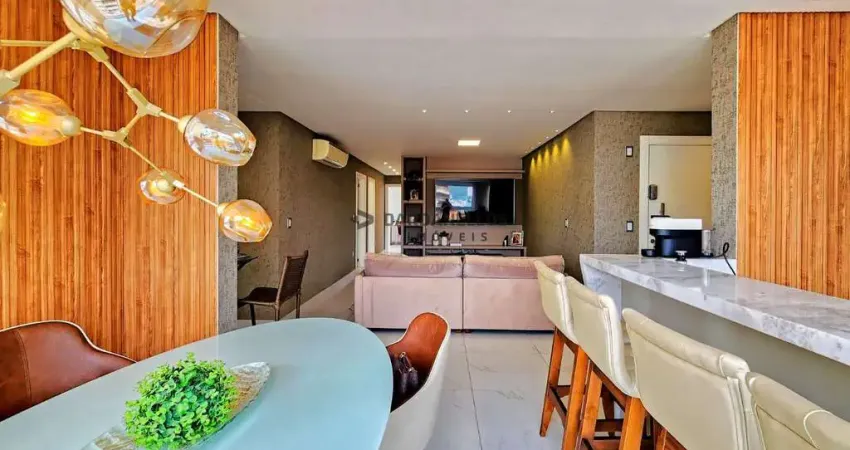 Apartamento com 3 quartos a venda na rua 250 em Meia Praia Itapema