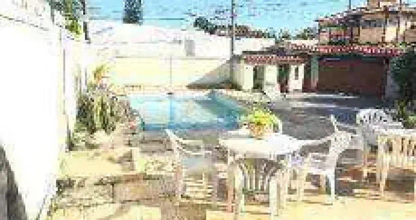 Casa com 3 dormitórios, sendo 1 suíte, à venda, 210 m² por r$ 650000 - piratininga - niterói/rj