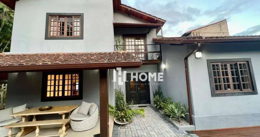 Casa com 4 quartos à venda na Rua dos Gerânios, 964, Itacoatiara, Niterói