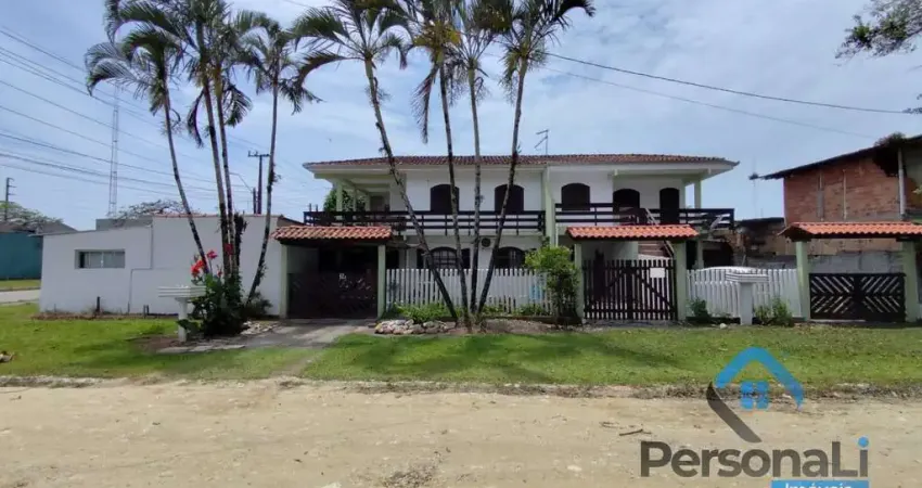 Casa com 7 quartos à venda na Cohapar, Guaratuba