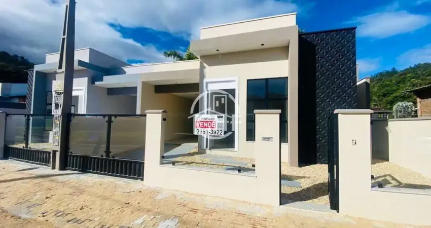 Casa com 3 quartos à venda na Rua Guabiruba Sul, 3458, Guabiruba Sul, Guabiruba