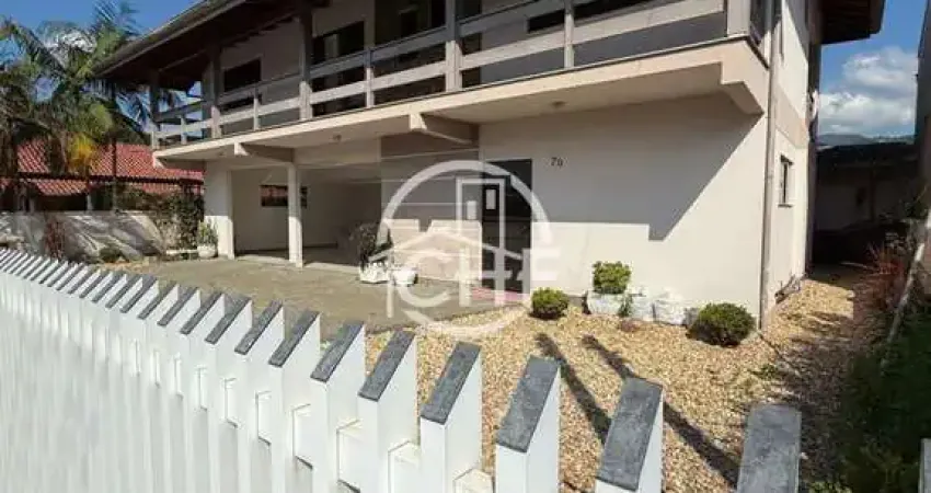 Casa com 4 quartos à venda na Rua Francisco Thives de Souza, 70, Cedro Alto, Brusque