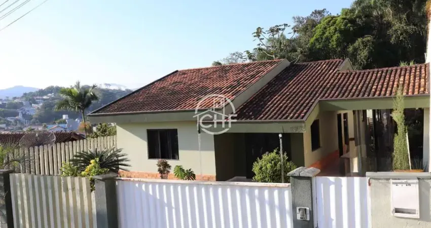 Casa com 4 quartos à venda na Rua Virgílio Merizio, 75, Dom Joaquim, Brusque