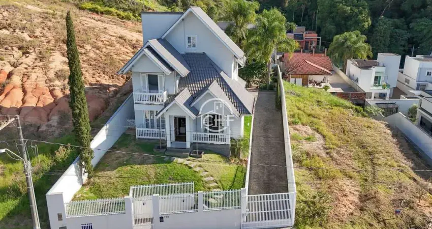 Casa com 4 quartos à venda na Rua Carlos Antônio Campos de Souza, 715, Souza Cruz, Brusque