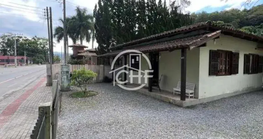 Casa com 2 quartos à venda na Centro, 258, Centro, Guabiruba