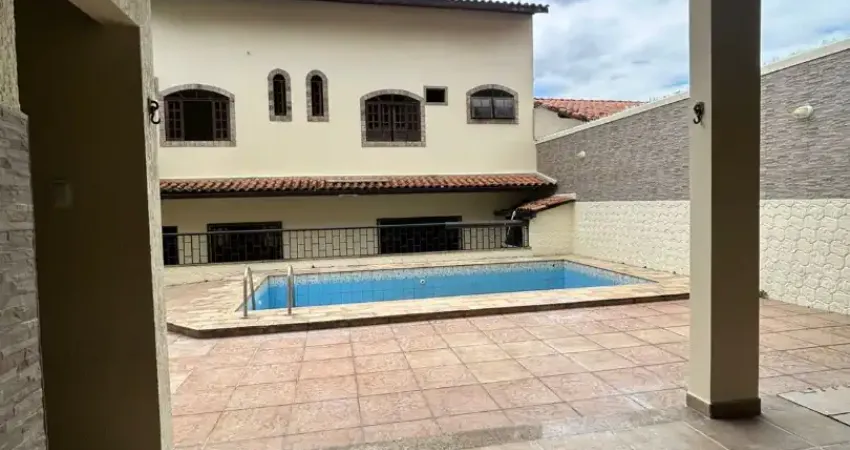 Uma casa completa, espaçosa e com lazer total em nova iguaçu esperando por você