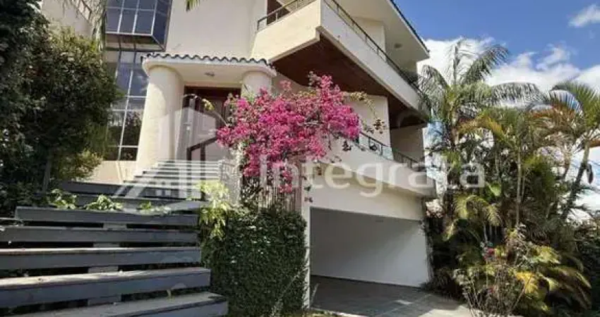 Casa com 5 quartos para alugar no Jardim dos Estados, Poços de Caldas 